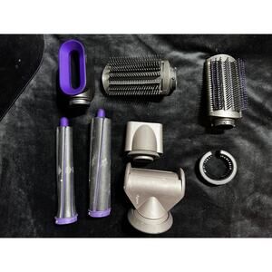 Dyson Airwrap Case + 8 Accessories / Attachments (NO TOOL)
